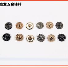 服裝輔料市場全覽 鈕扣等服裝輔料的采購、批發與廠家選擇指南